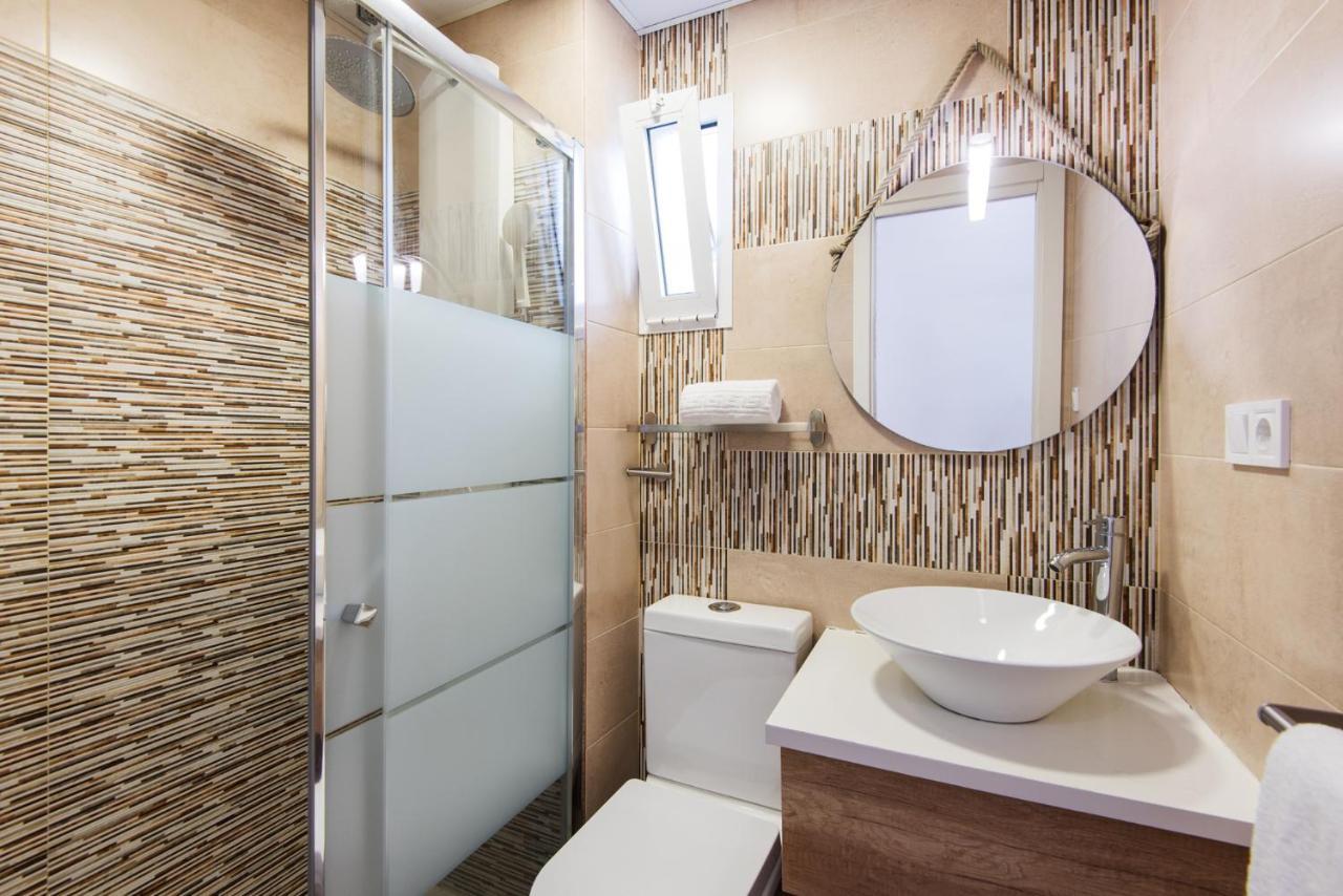 The 7Th Corner, Hugh Apartment Ideal For Groups Malaga Ngoại thất bức ảnh