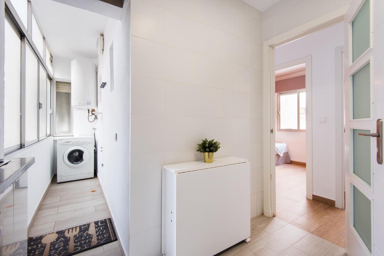 The 7Th Corner, Hugh Apartment Ideal For Groups Malaga Ngoại thất bức ảnh