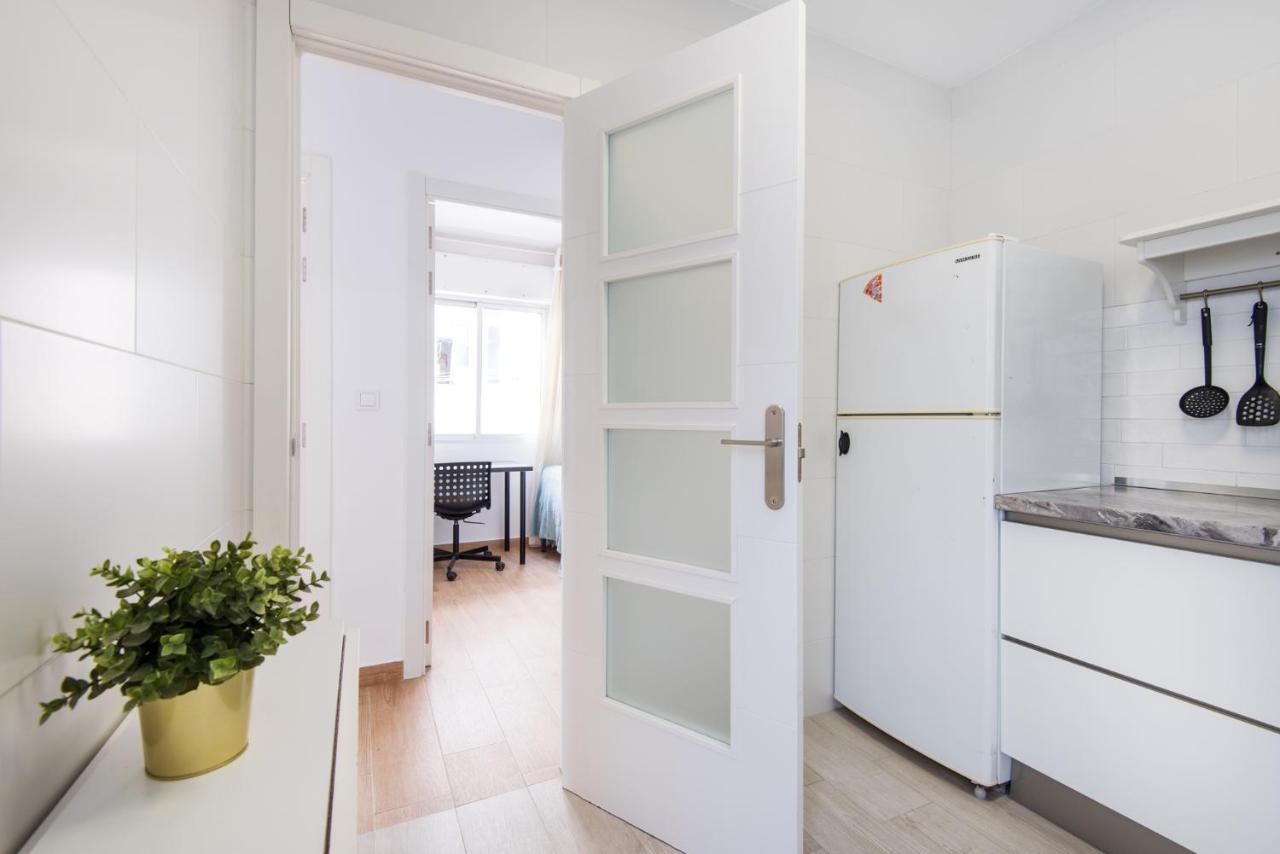 The 7Th Corner, Hugh Apartment Ideal For Groups Malaga Ngoại thất bức ảnh